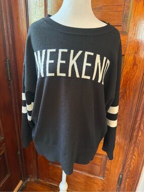 Weekend Graphic Knit Sweater - Black & White L/XL
